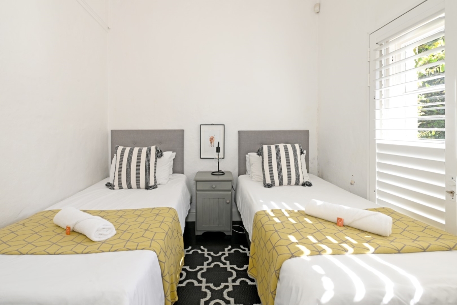 2 Bedroom Property for Sale in Newlands Western Cape